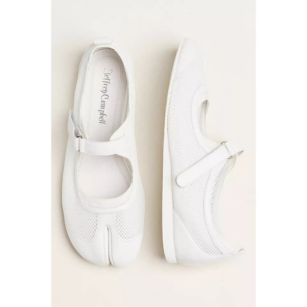 NEW Anthropologie Jeffrey Campbell Thalion Split Toe Mary Janes White Womens 7
